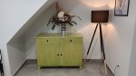 mueble-de-salon-con-puertas-y-cajones-color-verde-transparente1