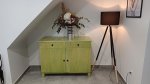 mueble-de-salon-con-puertas-y-cajones-color-verde-transparente1